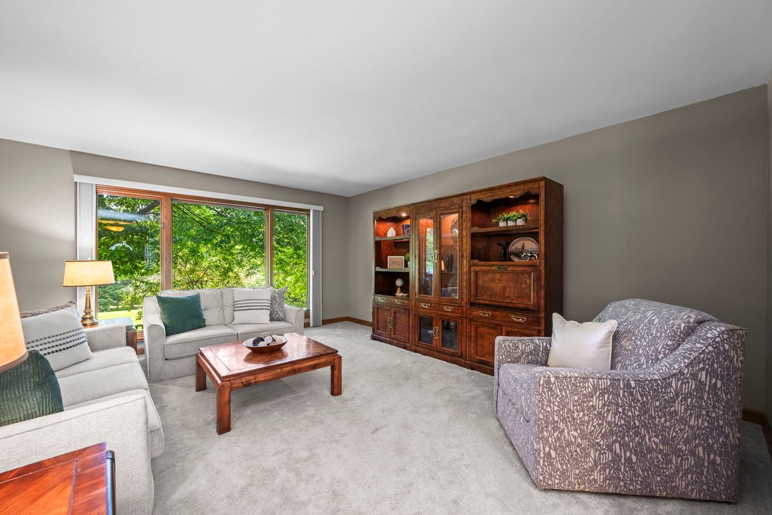 House in Palatine, Illinois, United States 4 - 18394837
