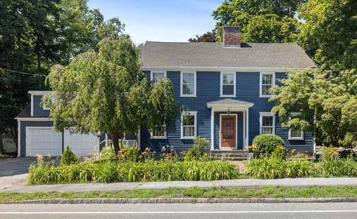 House in Shrewsbury, Massachusetts, United States 1