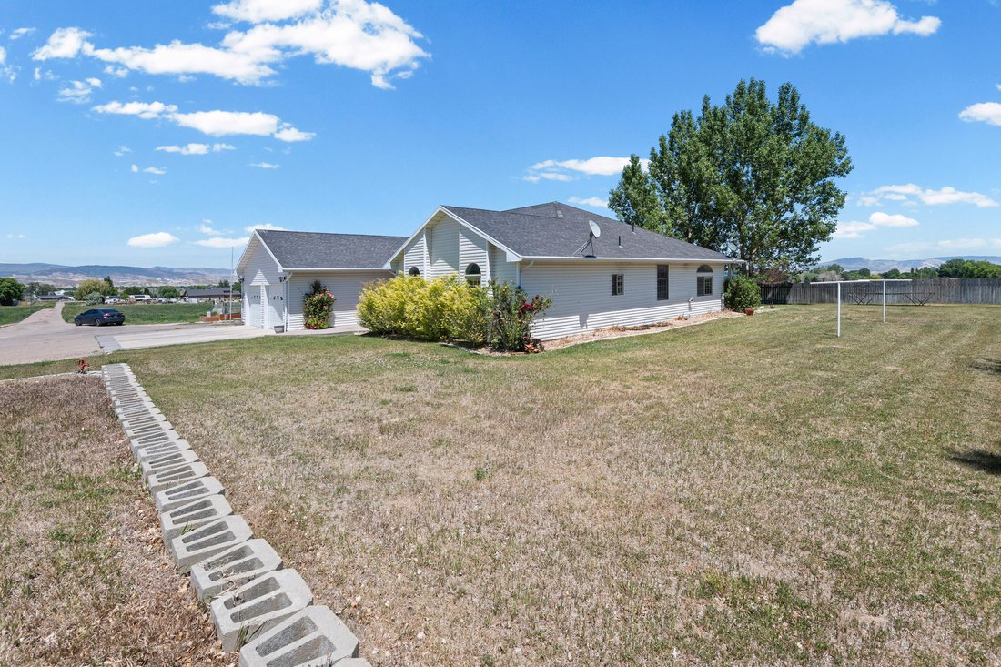 House in Vernal, Utah, United States 5 - 18395201