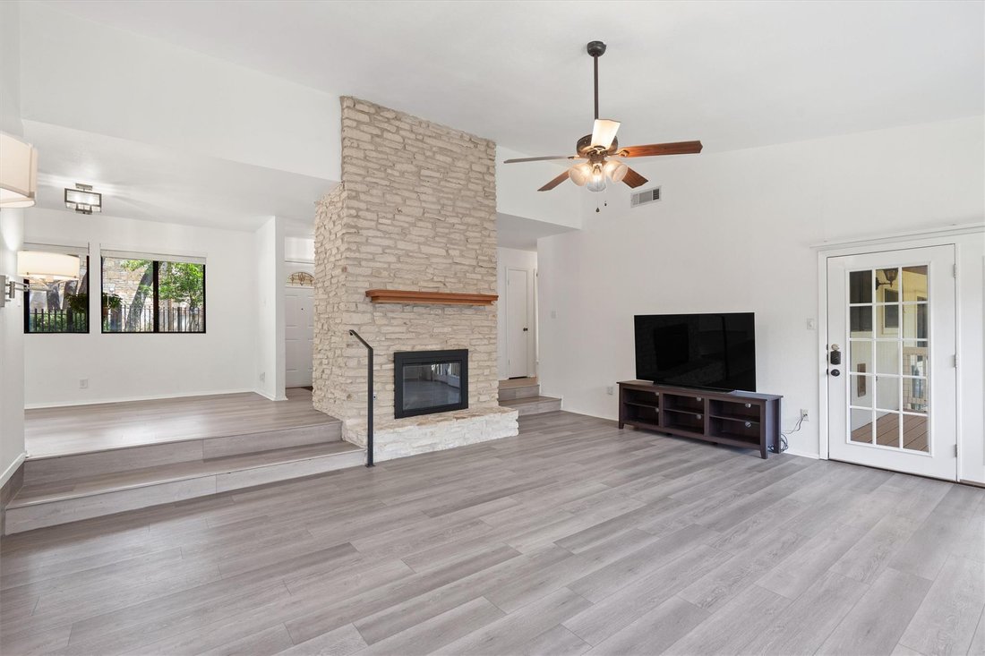 House in Austin, Texas, United States 4 - 18391343