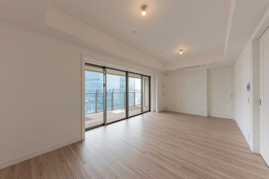 Condo in Osaka, Osaka, Japan 2 - 18315450