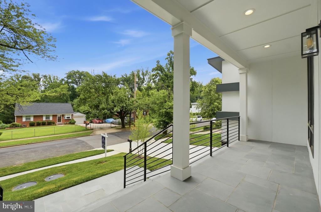 House in Pimmit Hills, Virginia, United States 5 - 18395450