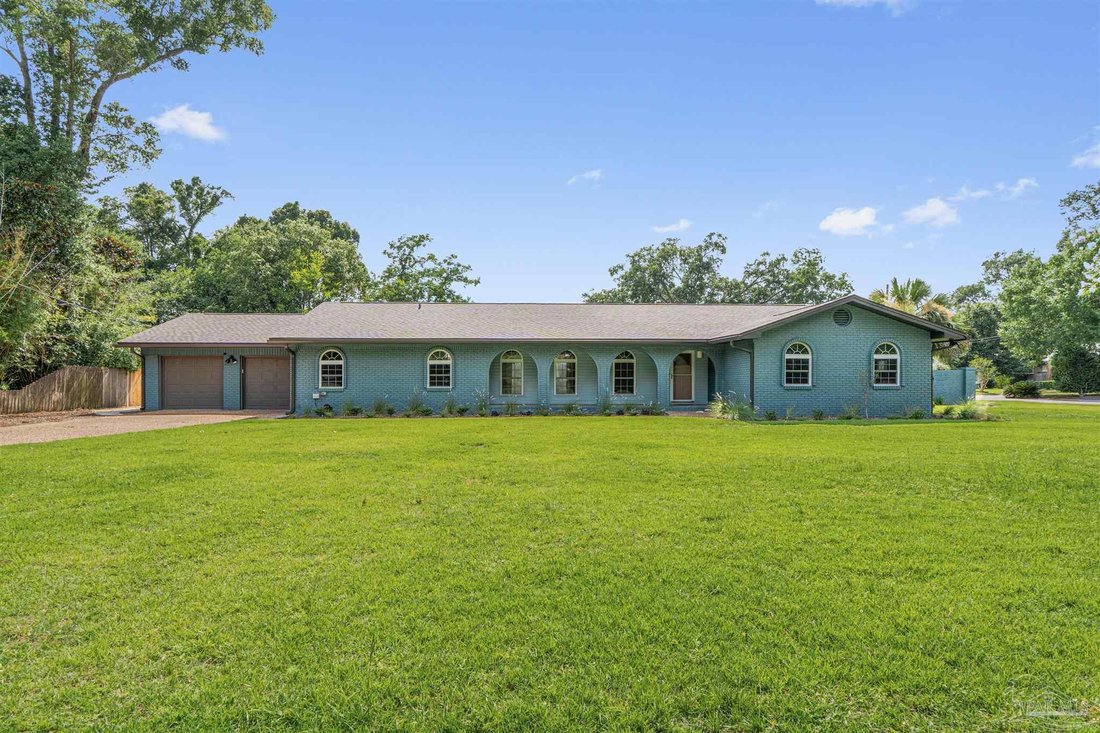 House in Pensacola, Florida, United States 2 - 18394020