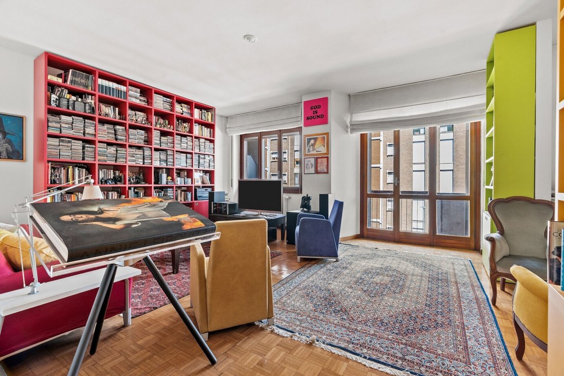 Apartment in Udine, Milan, Italy 4 - 18392266