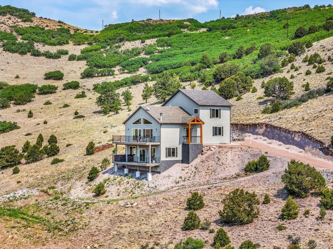 House in Lincoln Park, Colorado, United States 1 - 18394558