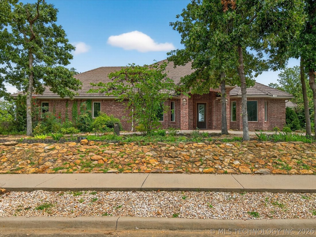 House in Bartlesville, Oklahoma, United States 1 - 18395503