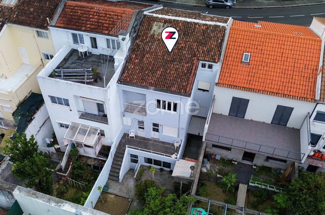 House in Ponta Delgada (Sao Pedro), Azores, Portugal 4 - 18396947
