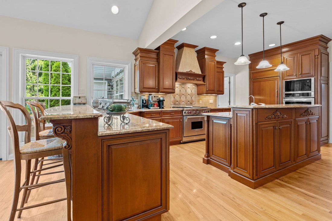 House in Crystal Lake, Illinois, United States 5 - 18395457