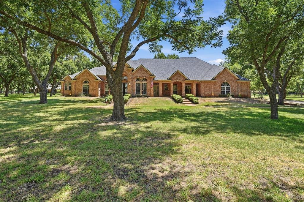 House in Granbury, Texas, United States 1 - 18396388