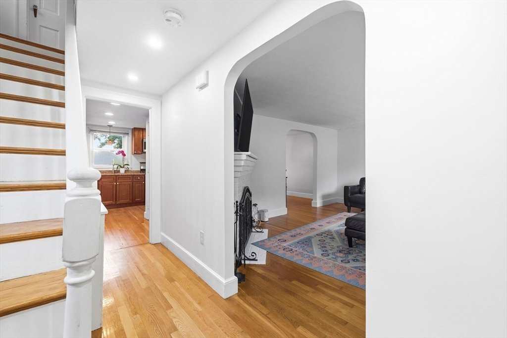 House in Lynn, Massachusetts, United States 2 - 18396831