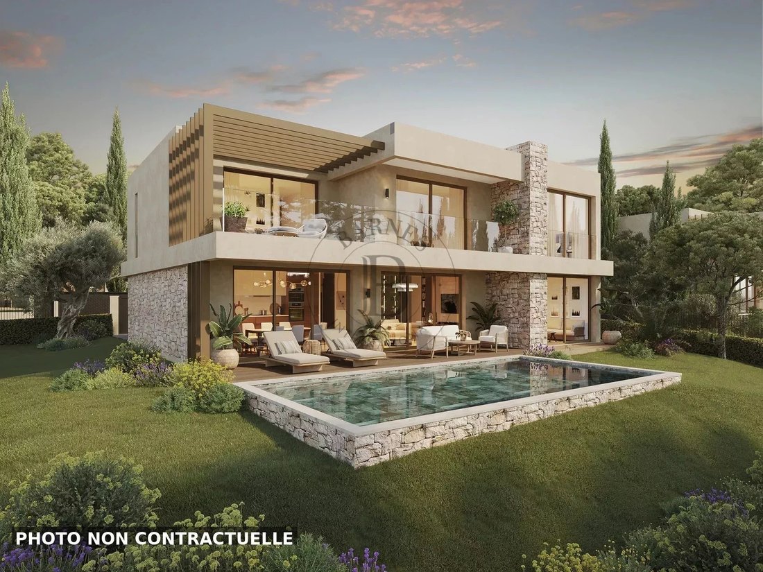 Villa in Mougins, Provence-Alpes-Côte d'Azur, France 3 - 18392652