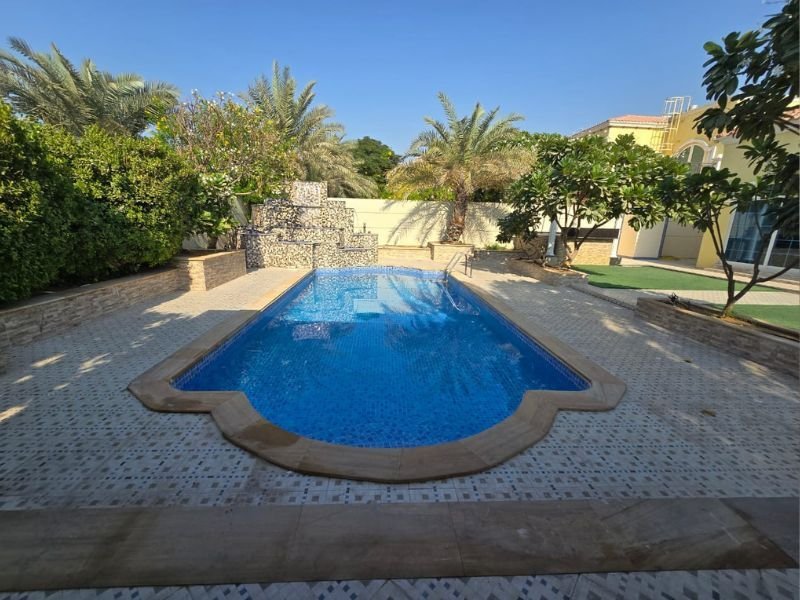 Villa in Al Wasl, Dubai, United Arab Emirates 2 - 16001249