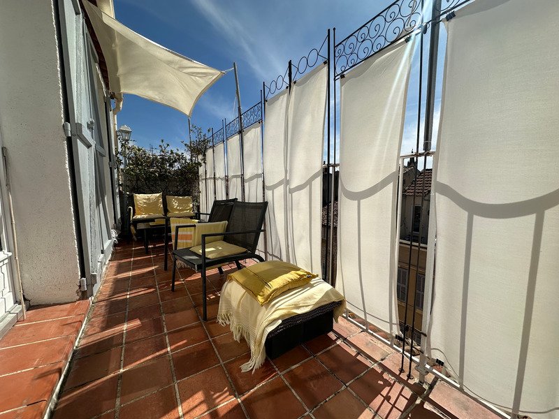 Apartment in Comtale-Cente-Cours Mirabeau, Aix-en-Provence, France 1 - 18395876