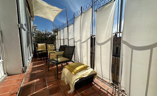 Apartment in Comtale-Cente-Cours Mirabeau, Aix-en-Provence, France 1
