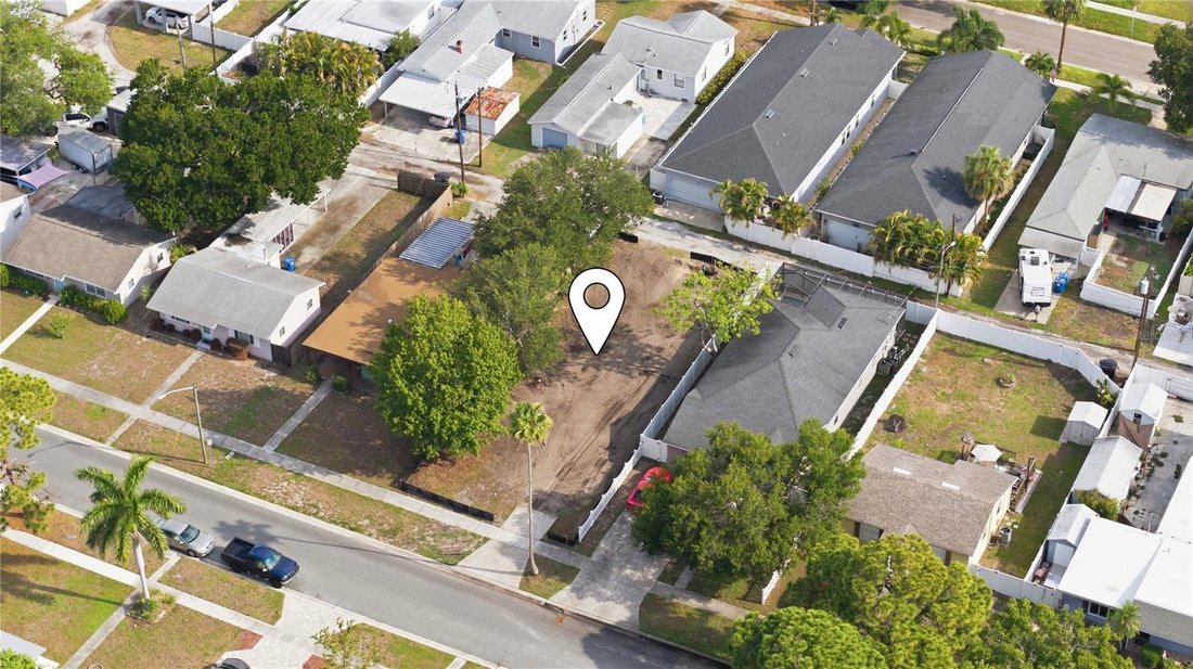 House in St. Petersburg, Florida, United States 4 - 18273661