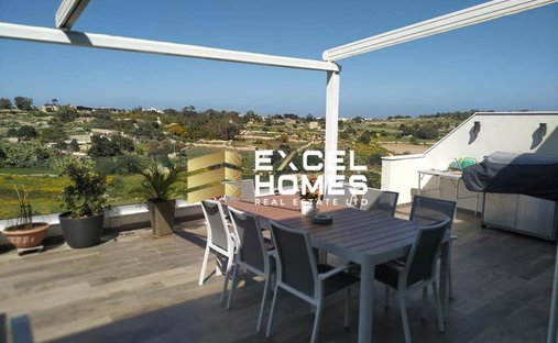 Penthouse in Marsaxlokk, Malta 1