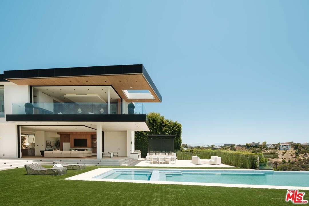 House in Los Angeles, California, United States 3 - 18393107