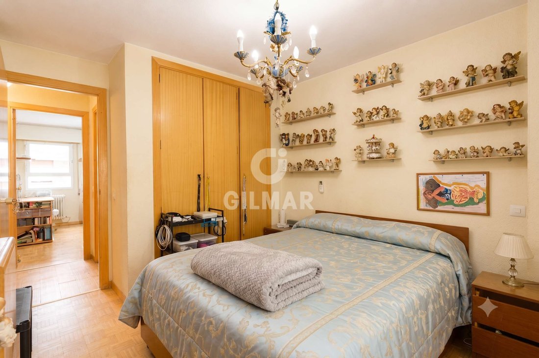 Apartment in Fuencarral-El Pardo, Madrid, Spain 5 - 18390470
