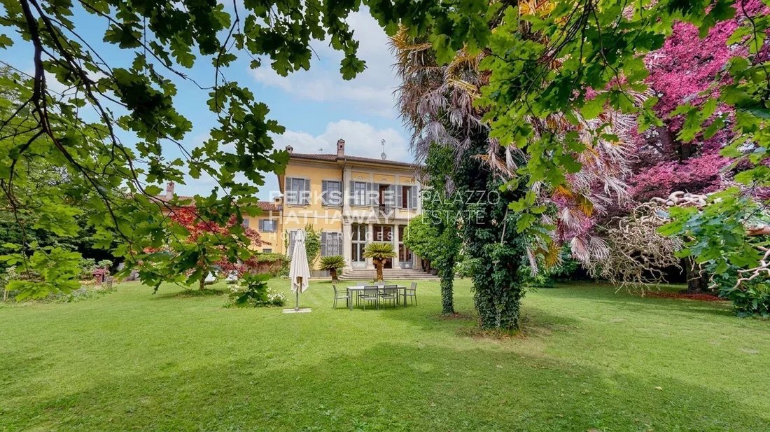 Villa in Cernusco sul Naviglio, Lombardy, Italy 3 - 18390596