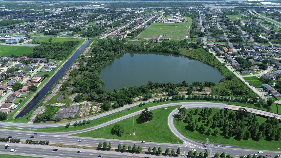 Land in New Orleans, Louisiana, United States 3 - 18392298