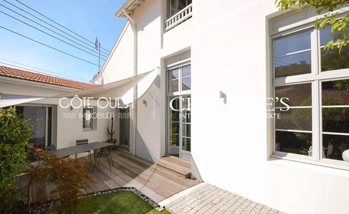 Villa in Biarritz, Nouvelle-Aquitaine, France 1