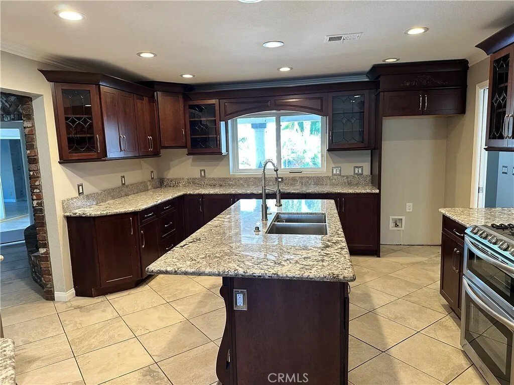 House in Lancaster, California, United States 5 - 17934804