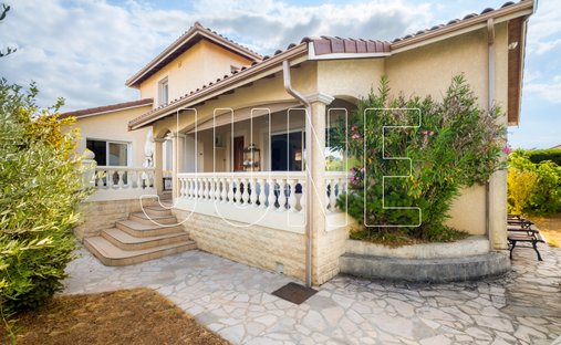 House in Les Marendiers-La Fouillouse, Saint-Priest, France 1
