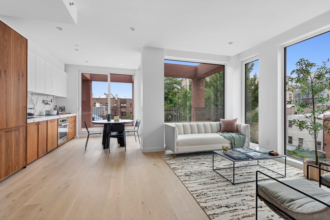 Condo in New York, New York, United States 2 - 18396836