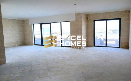 Penthouse in Sannat, Malta 1
