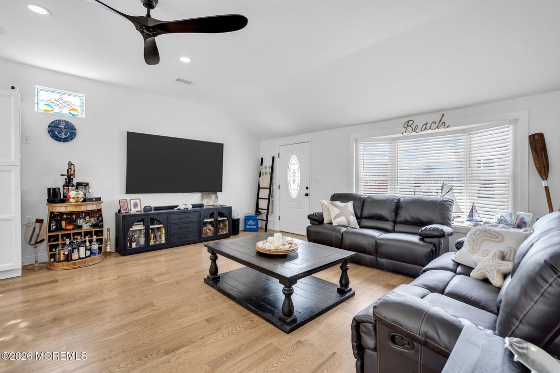 House in Toms River, New Jersey, United States 4 - 18390813