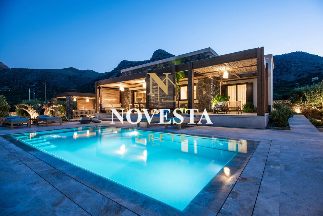 Villa in Community of Elounta, Agios Nikolaos Municipal Unit, Greece 1 - 18391354