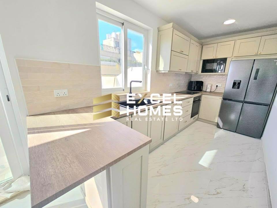Apartment in Haz-Zebbug, Malta 2 - 17648453