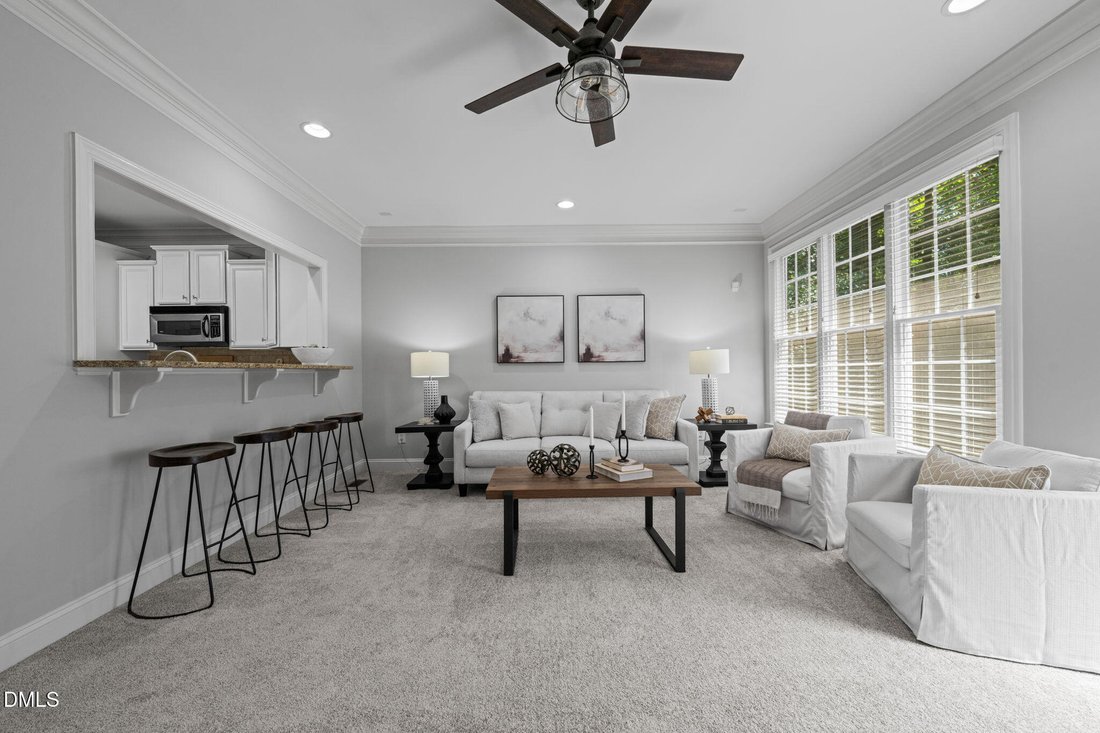 Townhouse in Raleigh, North Carolina, United States 4 - 18390638