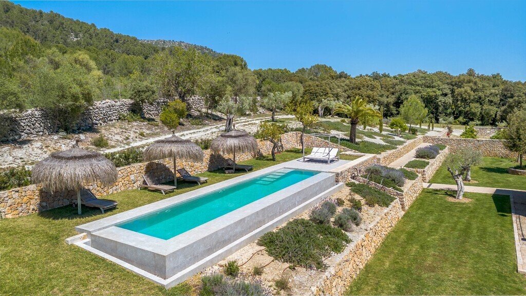 Estate in Campanet, Balearic Islands, Spain 2 - 18390944