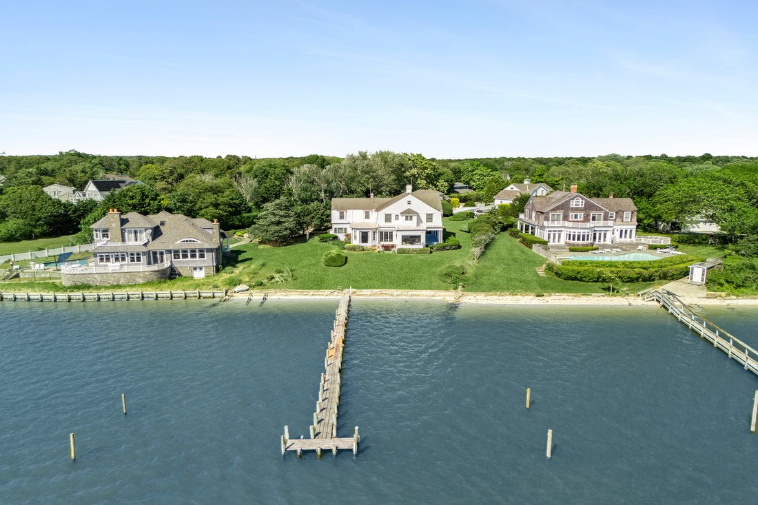 House in Hampton Bays, New York, United States 3 - 18396875