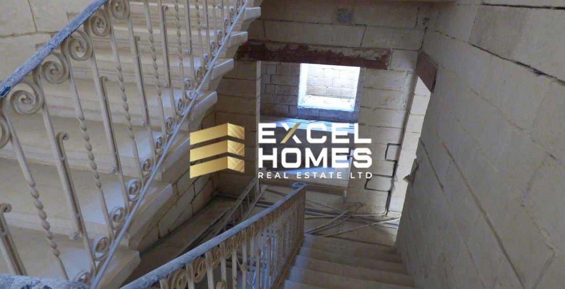 Townhouse in Cospicua, Malta 1 - 15839901