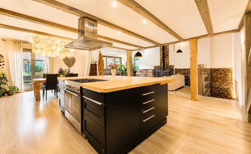 House in Chens-sur-Léman, Auvergne-Rhône-Alpes, France 1