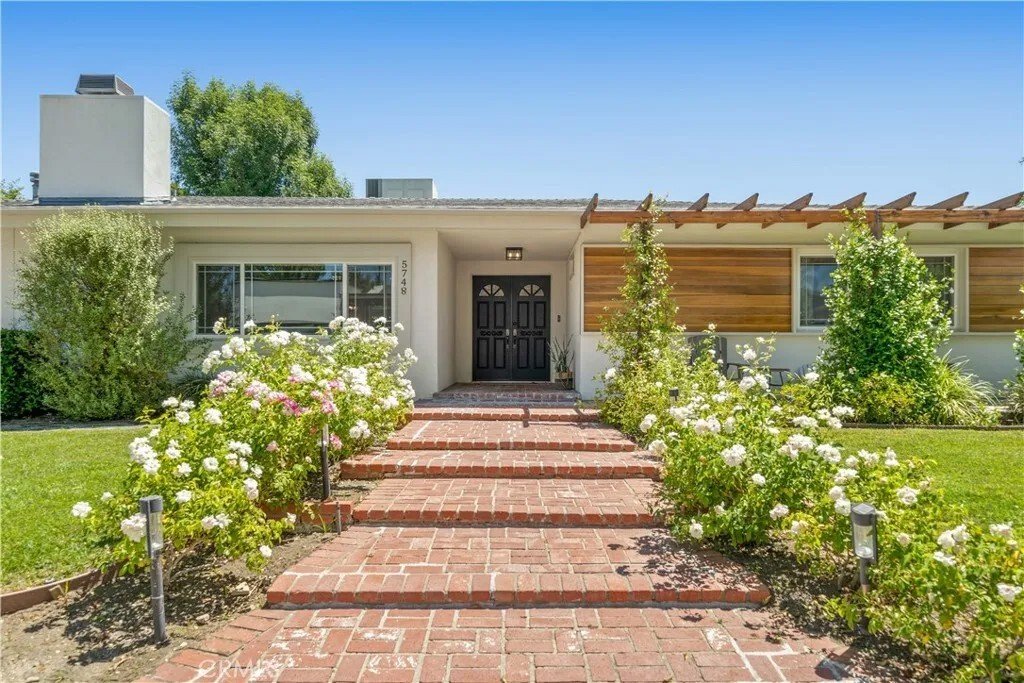 House in Los Angeles, California, United States 1 - 18395999