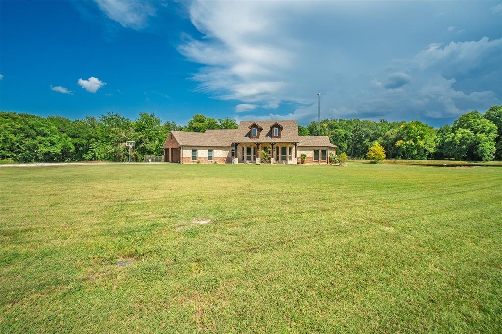House in Bonham, Texas, United States 1 - 18391541