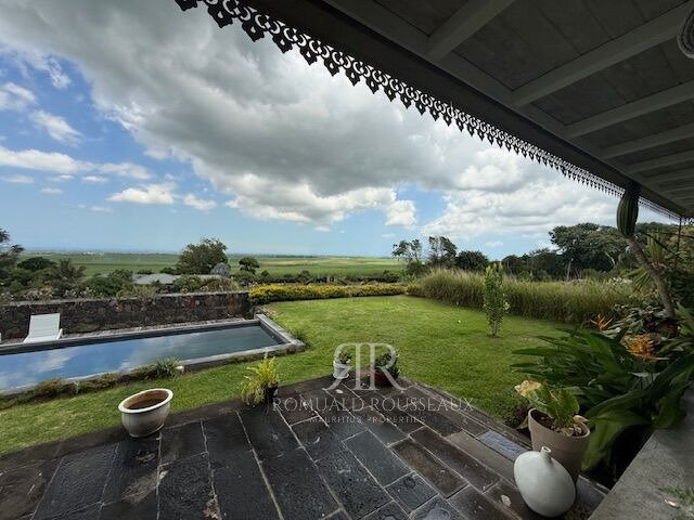 Villa in Pamplemousses, Pamplemousses District, Mauritius 3 - 18392391