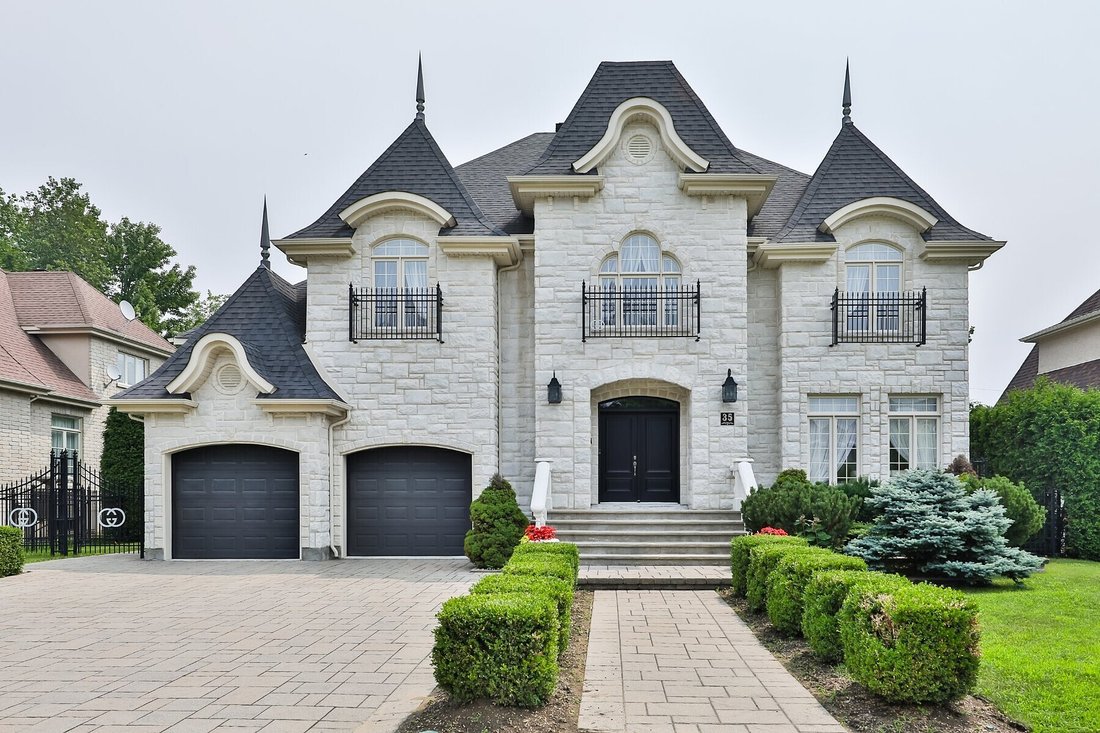House in Blainville, Quebec, Canada 1 - 18396668