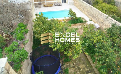 Townhouse in Santa Venera, Malta 1
