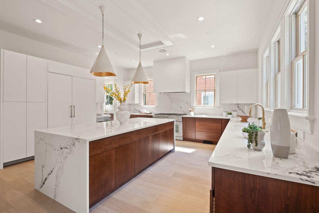 House in Washington, District of Columbia, United States 2 - 18396676