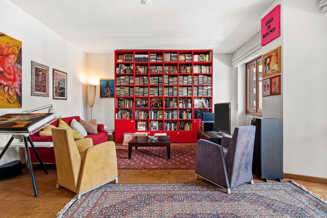 Apartment in Udine, Milan, Italy 2 - 18392266