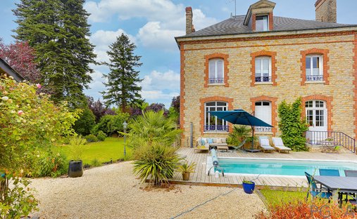 House in Martigne-Ferchaud, Brittany, France 1