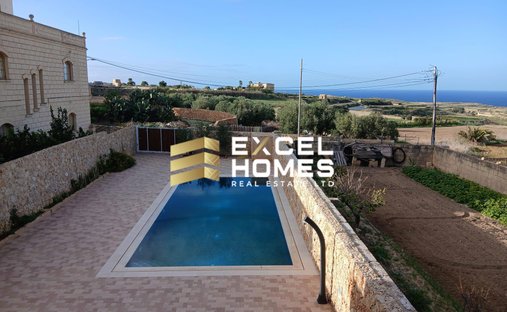 Villa in Gharb, Malta 1