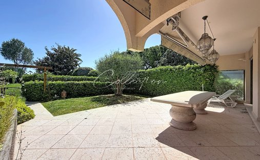 Apartment in Village, Villeneuve-Loubet, France 1