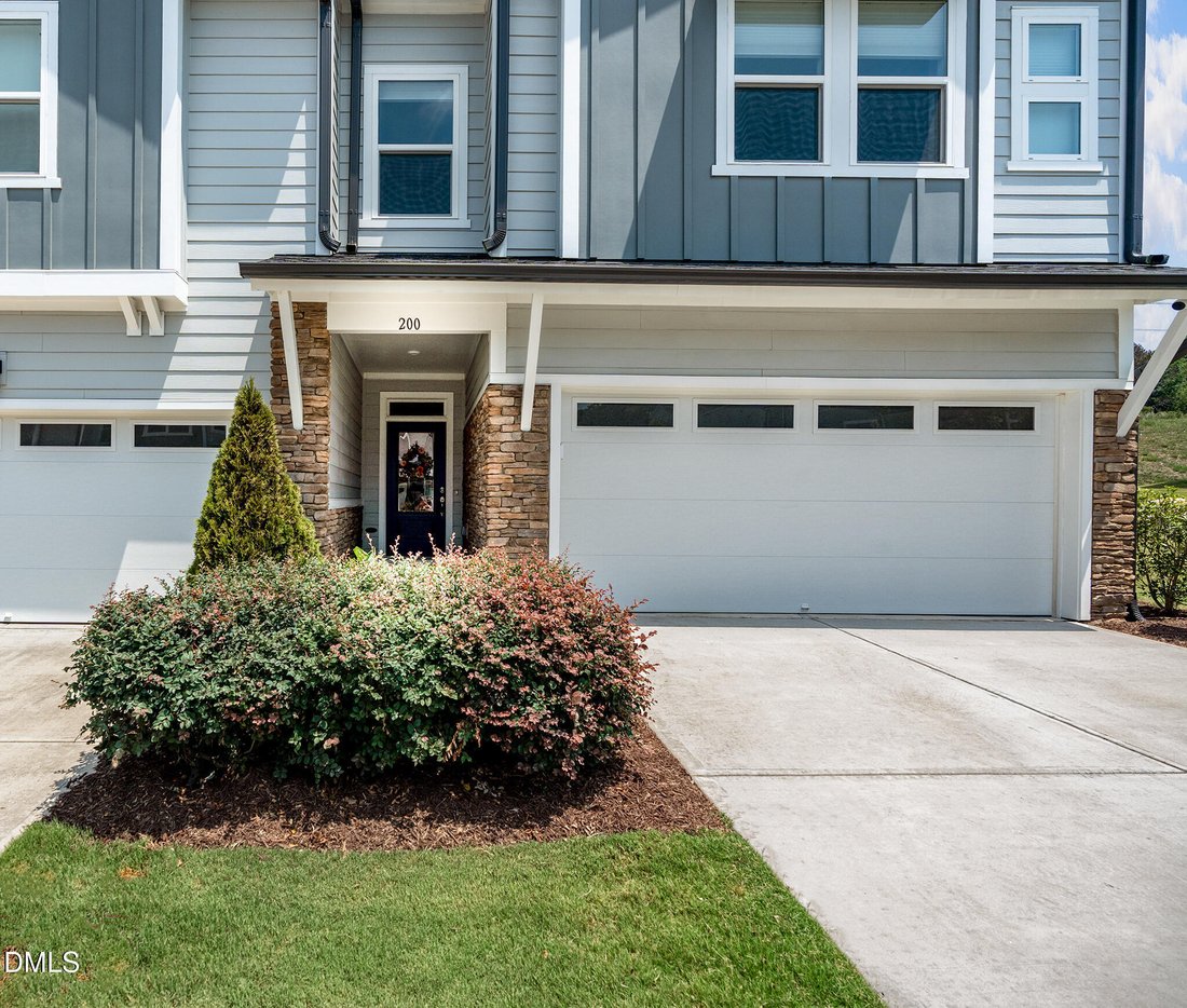 Townhouse in Chapel Hill, North Carolina, United States 2 - 18395091