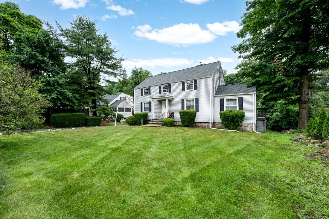 House in Stamford, Connecticut, United States 1 - 18390193