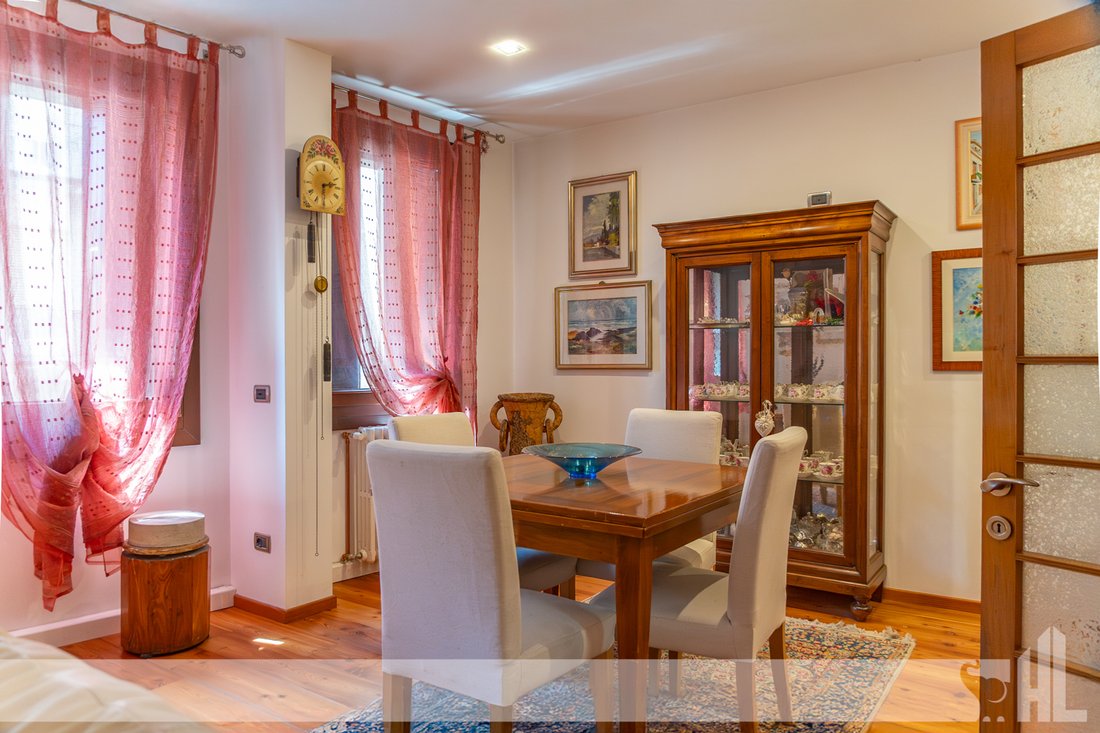 Apartment in Center, Belluno, Veneto 3 - 18394353
